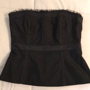 White House black market corset ⭐️👠